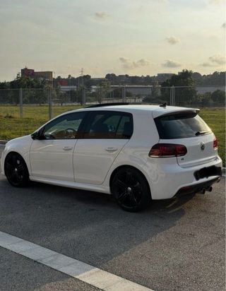 Volkswagen Golf 6 R