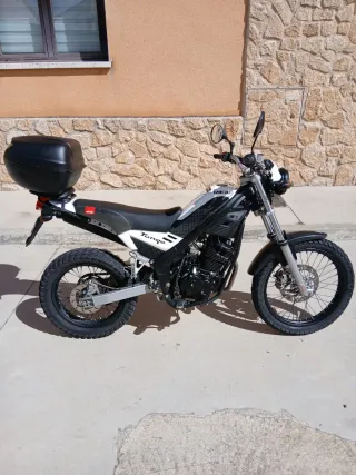 Moto Rieju Tango Enduro
