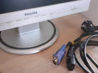 Monitor Philips 170S LCD Plata