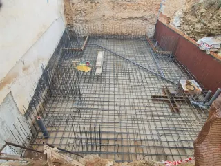 albañil ,reformas ,humedad  reparación, alicatado.