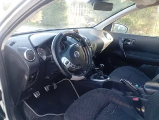 Nissan Qashqai+2 2009