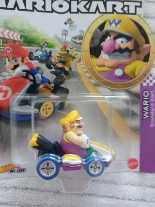 Hot Wheels Mario Kart Wario Standard Kart