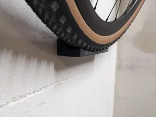 Soporte pared bici negro