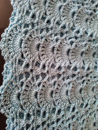 Vestido bebé crochet azul flores