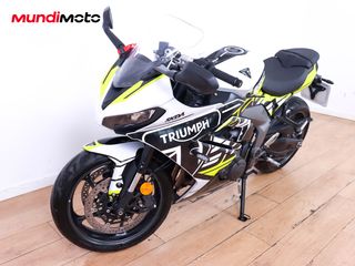 TRIUMPH DAYTONA 660