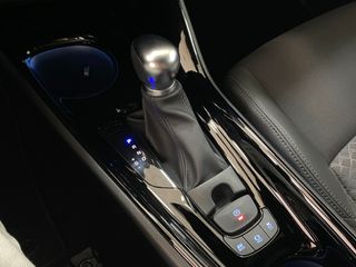 Toyota C-HR Advance 1.8 125H e-CVT HEV EL TOP!!!!!