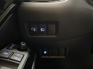 Toyota C-HR Advance 1.8 125H e-CVT HEV EL TOP!!!!!