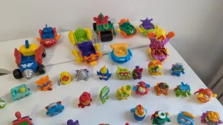 Lote Superthings 50 figuras + 9 coches