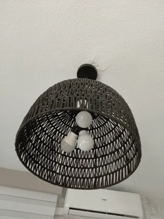 Lámpara de techo tejida negra