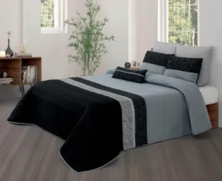 Edredón KELLY Negro y Plateado con 3 Cojines