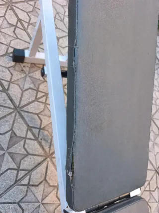 Banco de pesas con discos 20 y 25 kg