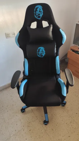 Silla Gaming Negra y Azul
