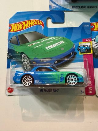Hot Wheels Toyota AE86 Sprinter Trueno Falken