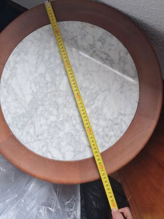 Mesita auxiliar madera noble y mármol