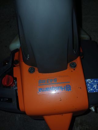 Desbrozadora con arnés