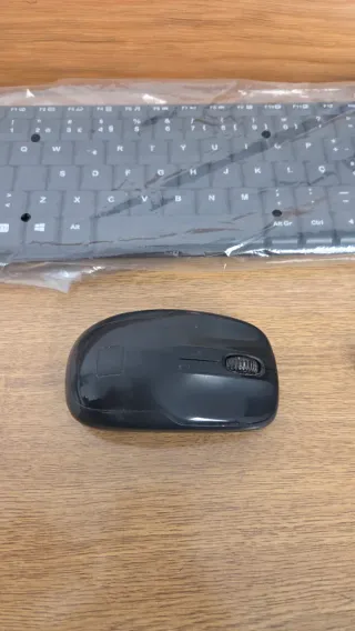 Rato e Teclado Sem Fios Logitech Preto