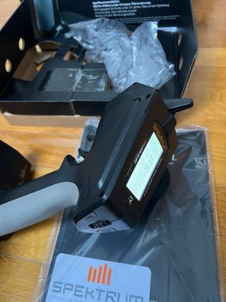 Transmissor rádio RC Spektrum DX6C