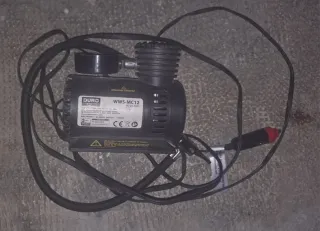 bomba de aire para coche enchufe mechero.