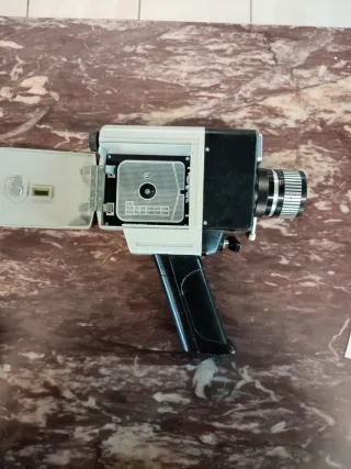 Cámara super 8 crónica 135 + maletin