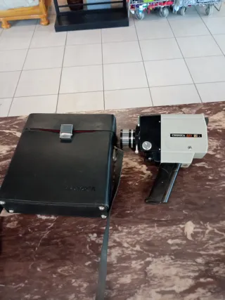 Cámara super 8 crónica 135 + maletin