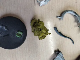 Rey Brujo en Bestia Alada de metal