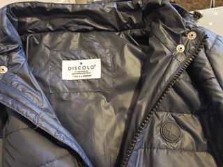 Cazadora acolchada azul