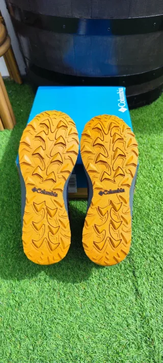 Botas Columbia trailstorm talla 41 sin estrenar