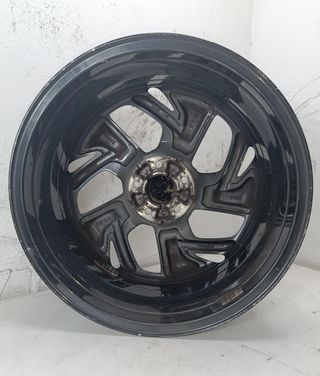 Llanta HYUNDAI TUCSON DE 19”-Refe:52910D7410