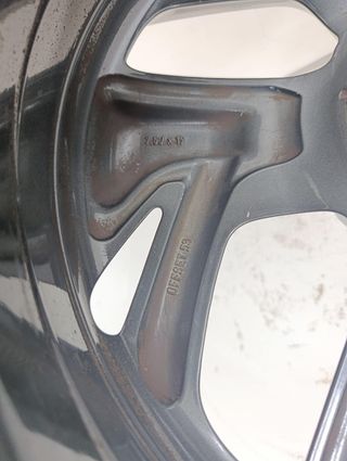 Llanta HYUNDAI TUCSON DE 19”-Refe:52910D7410