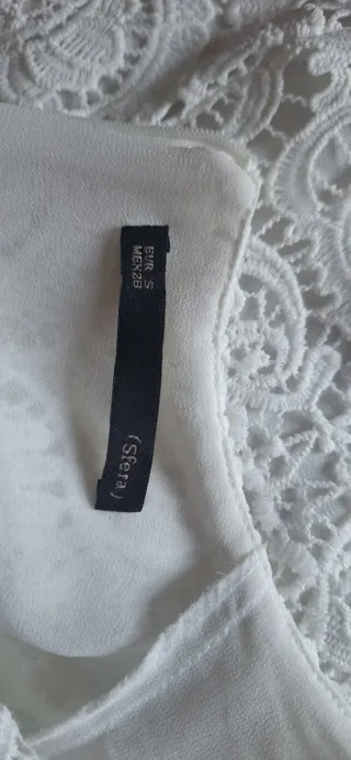 Vestido encaje de Sfera