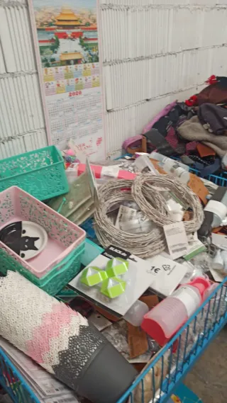 Se venden variedad de cosas Diferentes precios