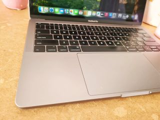 Apple MacBook Pro 2017 i5 2.3 GHz SSD 256GB RAM