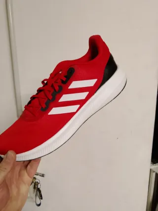 Scarpe da uomo Adidas,n.49/5