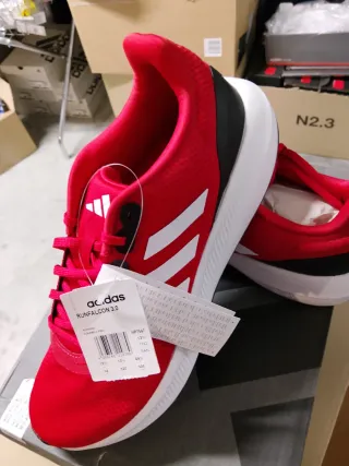 Scarpe da uomo Adidas,n.49/5
