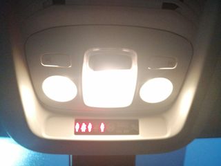 LUZ INTERIOR CITROEN C3 AIRCROSS 675441