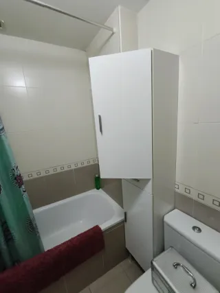 Mueble de baño blanco