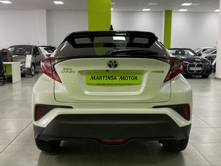 Toyota C-HR Advance 1.8 125He-CVT HEV Espectacular