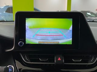 Toyota C-HR Advance 1.8 125He-CVT HEV Espectacular