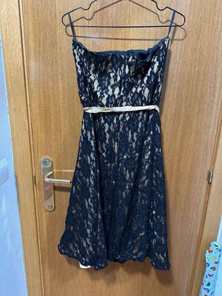 Vestido marca G3 Collection muy elegante de encaje