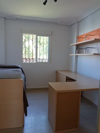 CHALET EN   PLASENCIA