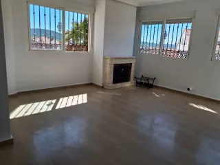 CHALET EN   PLASENCIA