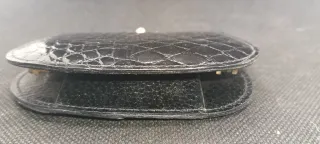 Portamonete nero in coccodrillo vintage