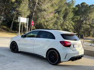 Mercedes-Benz Clase A45 AmG 360 7G
