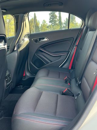 Mercedes-Benz Clase A45 AmG 360 7G