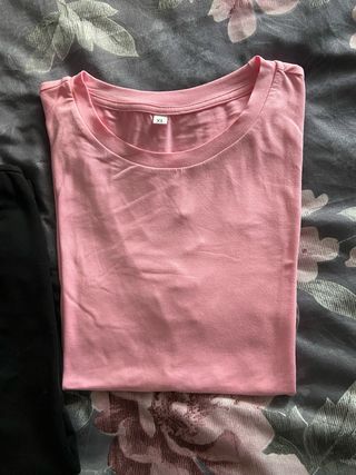 Conjunto 2 Camisetas Deportivas Nuevas