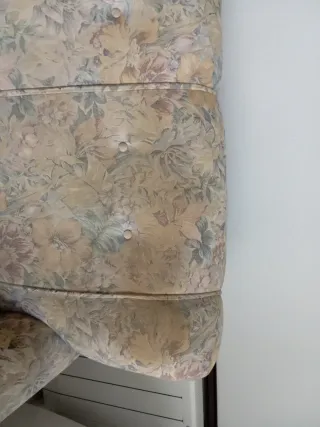 Sofá Vintage Floral