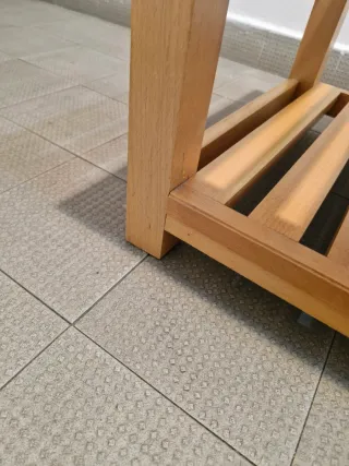 Mueble de baño bajo lavabo de madera