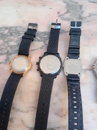 Lote 5 relojes de pila