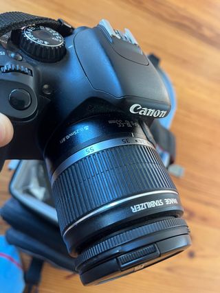 Canon EOS 550D con bolso
