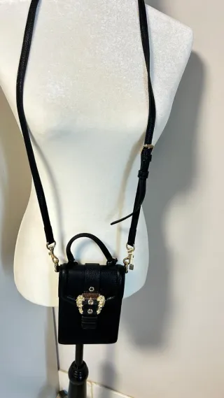 Cover Versace Jeans Couture